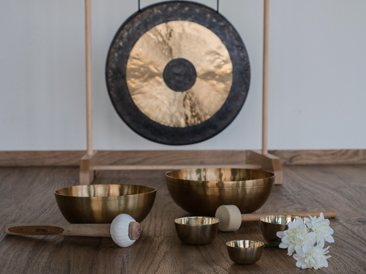 Gong sound therapy workshop
